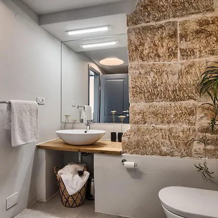 Willa Charming Spirit Of Istria Near Rovinj For 6 Persons With 32 M2 Private Pool & Jacuzzi *