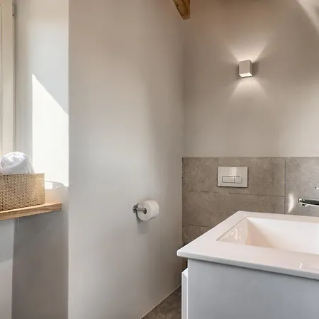 Willa Charming Spirit Of Istria Near Rovinj For 6 Persons With 32 M2 Private Pool & Jacuzzi *